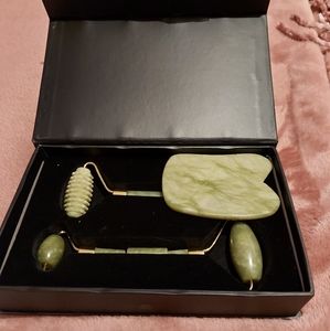 Jade Roller (3 piece set)